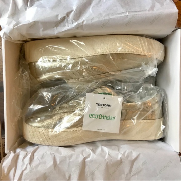 SOLD! Tretorn NYLITE 6 Metallic Leather Sneakers - Picture 6 of 7